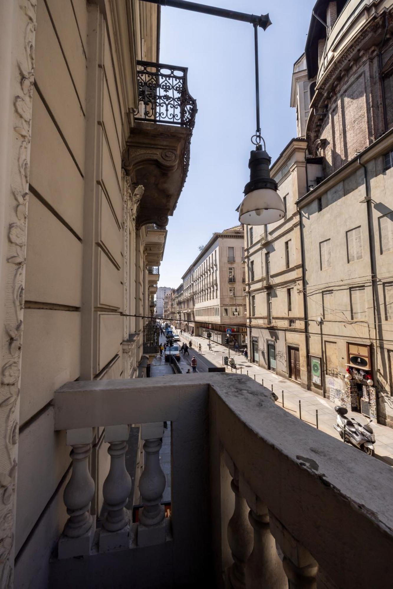 Nonpertutti Piazza Castello Accessibile Senior Famiglie Apartment Turin Exterior photo